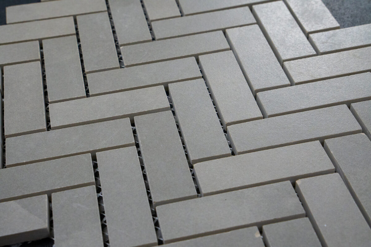 1X3 COSMIX MERCURY HERRINGBONE - Image 2