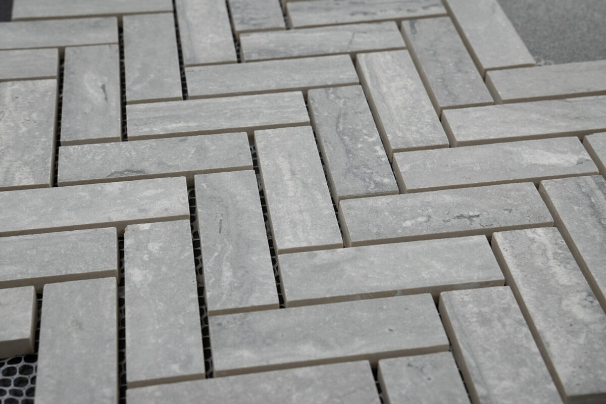 1X3 FLOW GREY HERRINGBONE WITH MICROBAN - Image 2